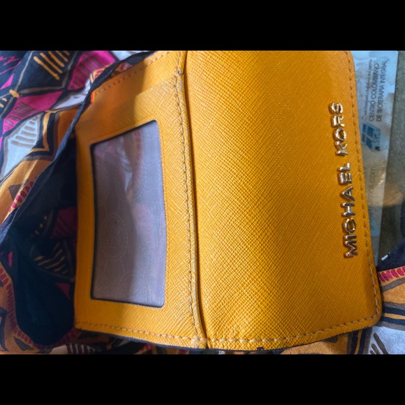 MICHAEL KORS LEATHER LOVELY SLIM MINI Wallet LUX - Picture 10 of 15